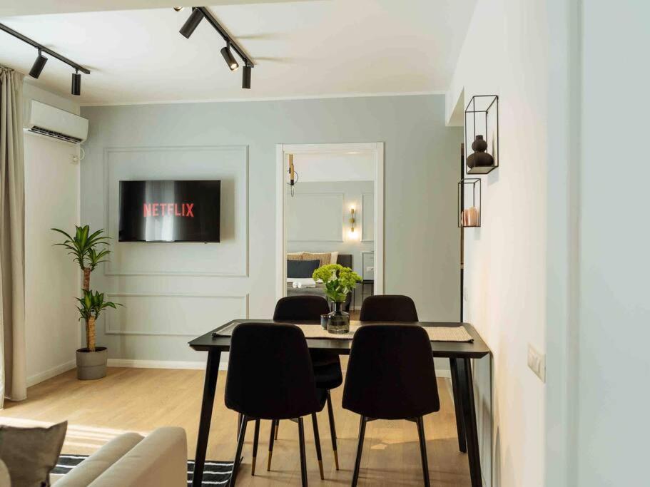 Bright 2Br Apartment - Top Location - City Balcony Bükreş Dış mekan fotoğraf
