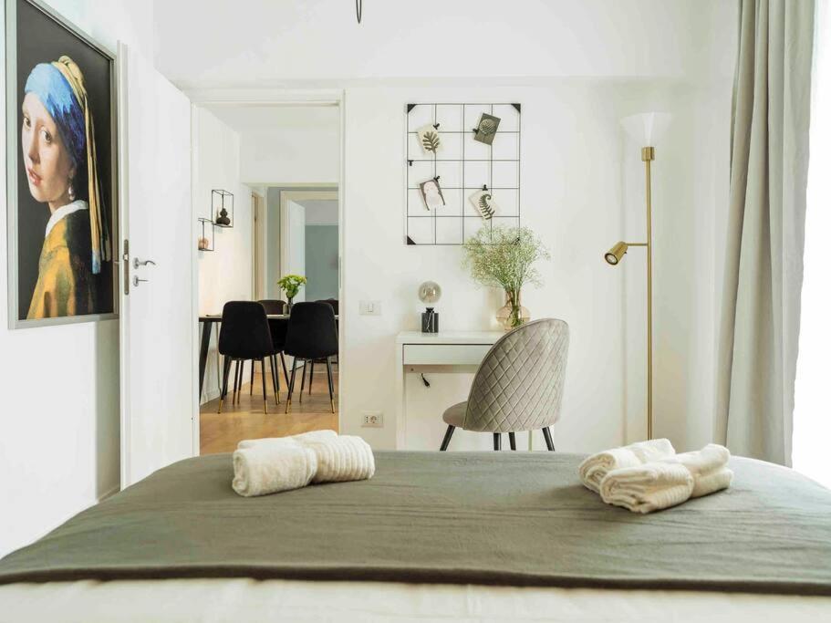 Bright 2Br Apartment - Top Location - City Balcony Bükreş Dış mekan fotoğraf